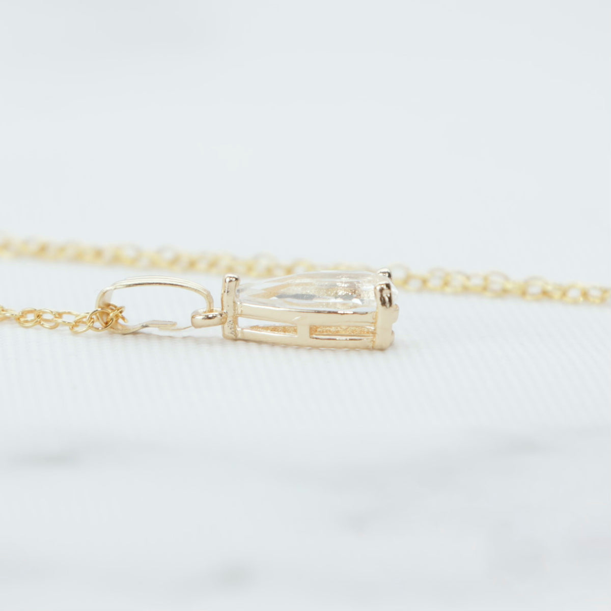 Faceted Crystal Cut Necklace