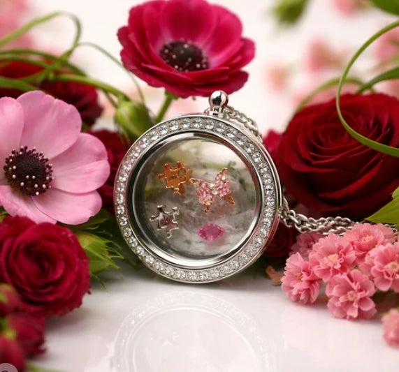 Crystal Round Memory Locket Necklace