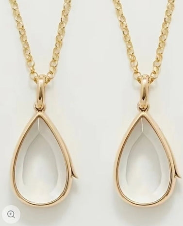 Teardrop Glass Keepsake Locket Necklace in gold plated